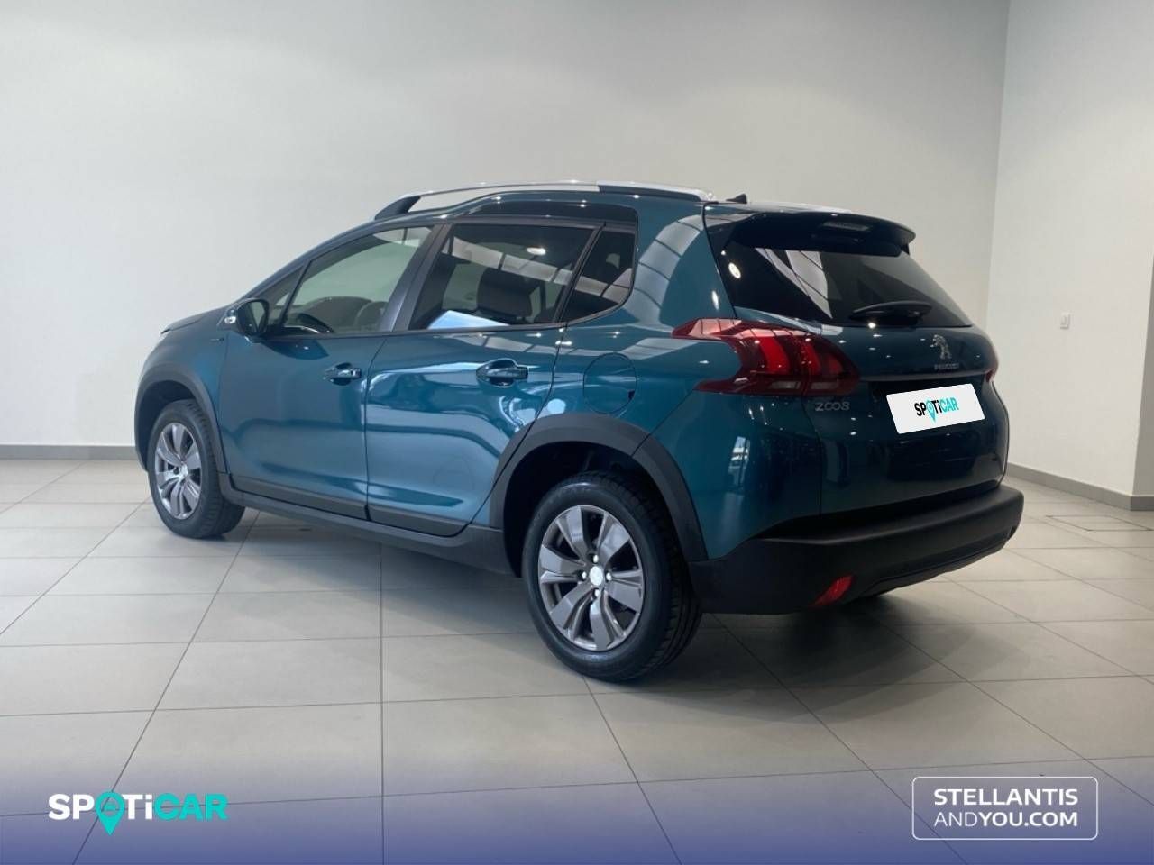 Peugeot 2008   PureTech 110 S&S 6 Vel. MAN Signature 13