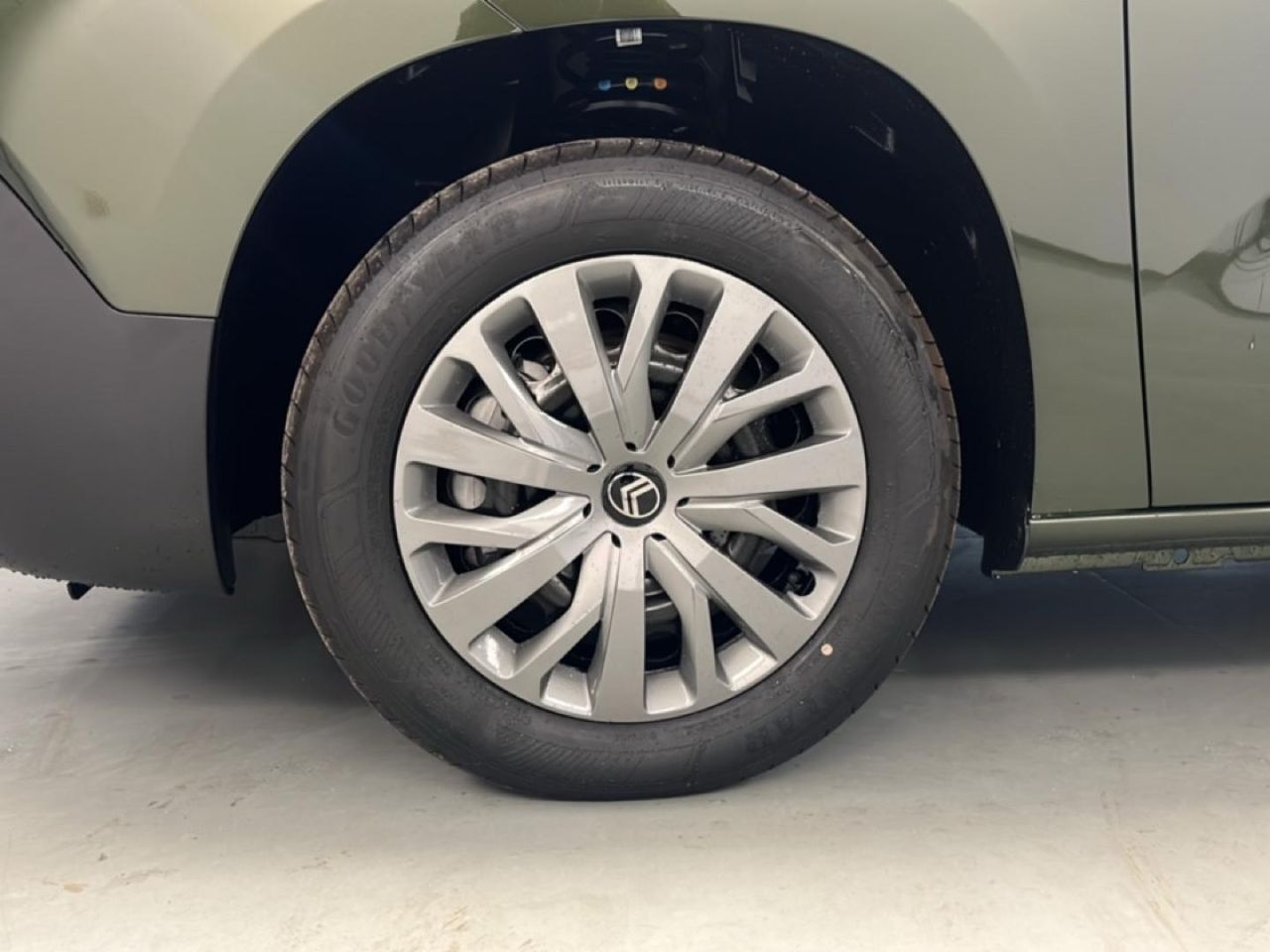 Citroën Berlingo Talla XL BlueHDi 130 S&S PLUS Auto 22