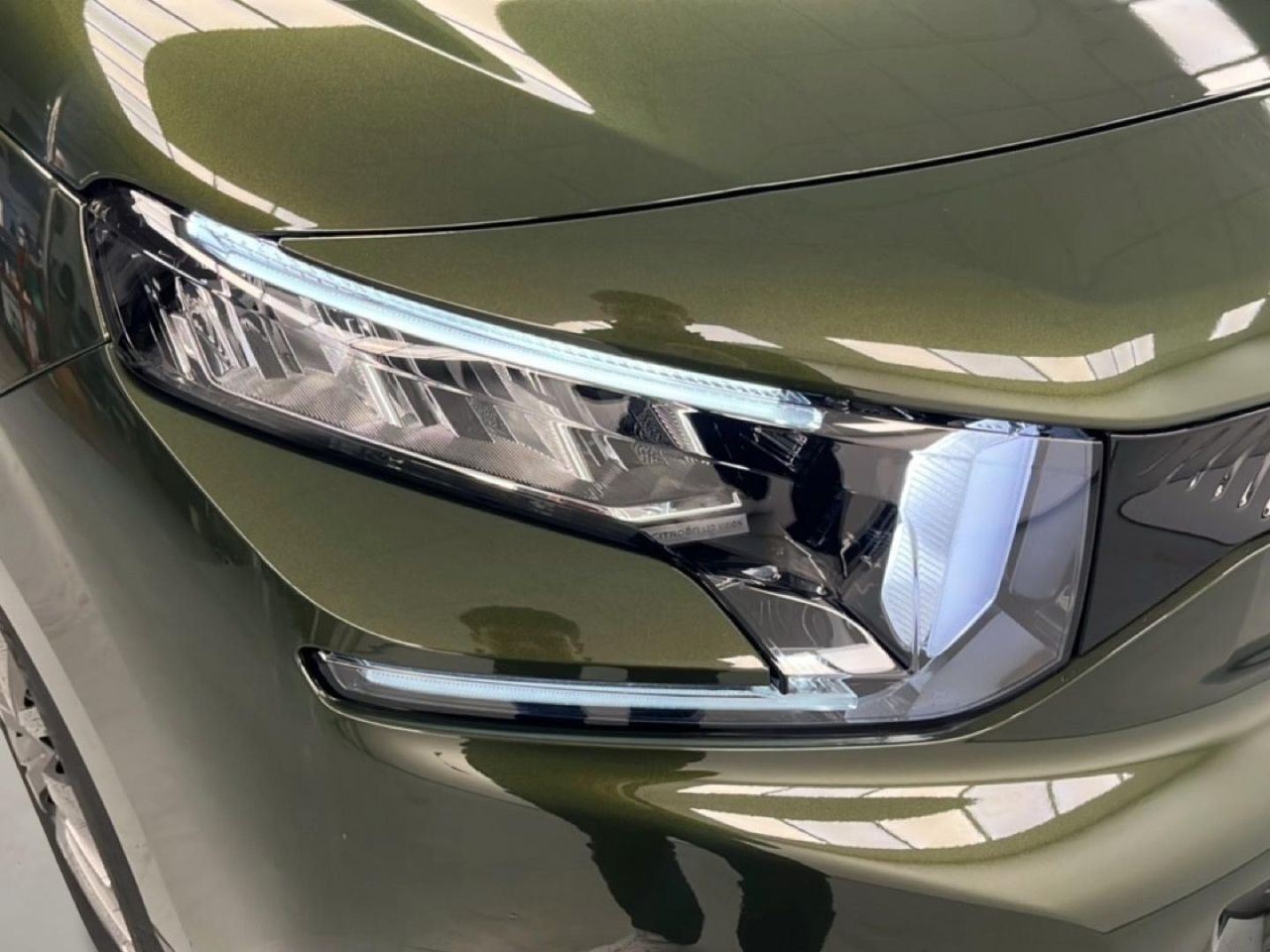 Citroën Berlingo Talla XL BlueHDi 130 S&S PLUS Auto 28