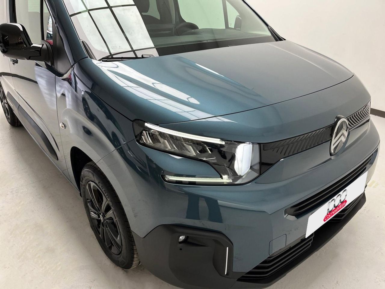 Citroën Berlingo Talla M BlueHDi 100 S&S PLUS N1 28