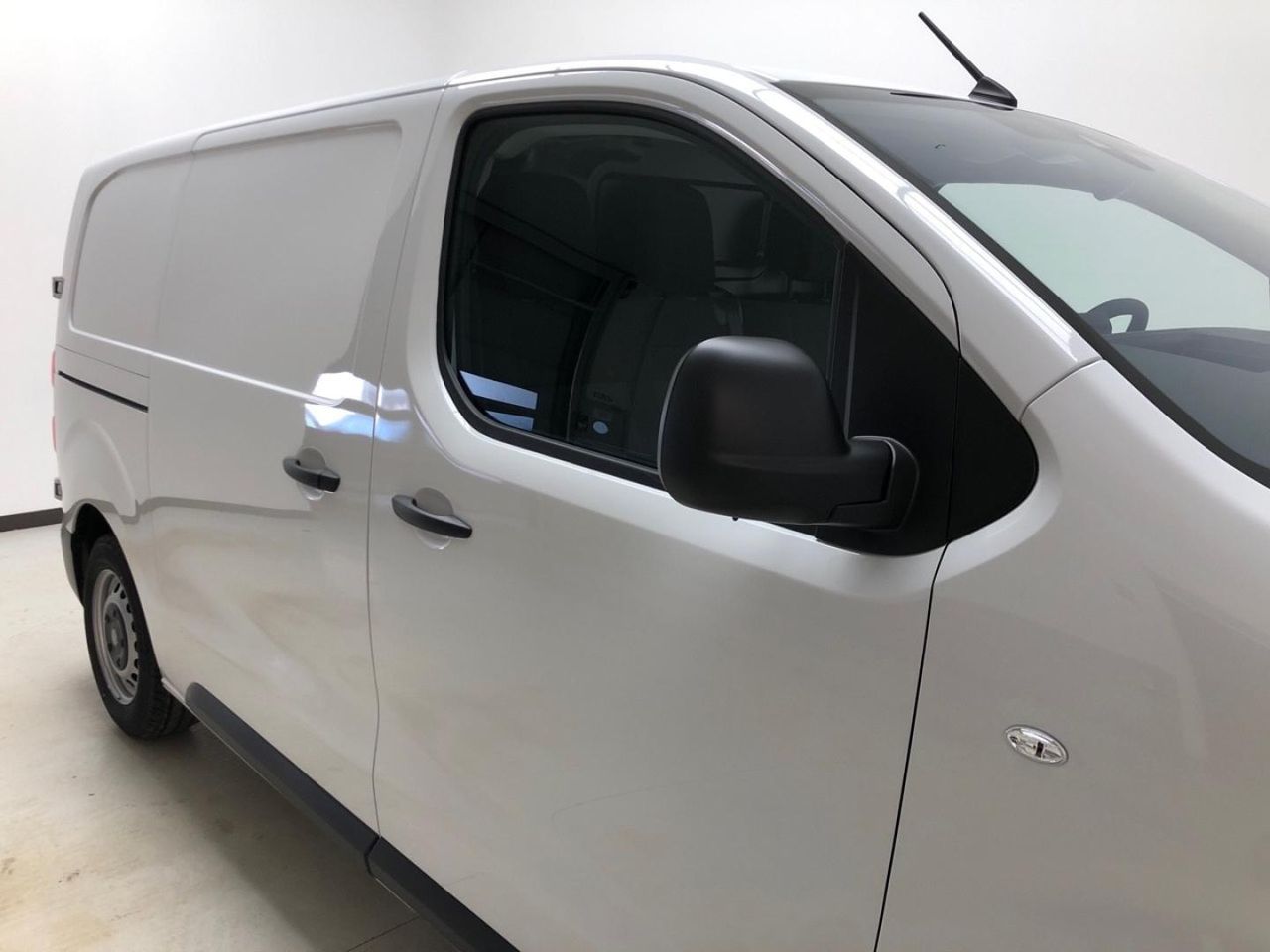 Peugeot Expert Furgón BlueHDi 120 S&S 6v Standard 30