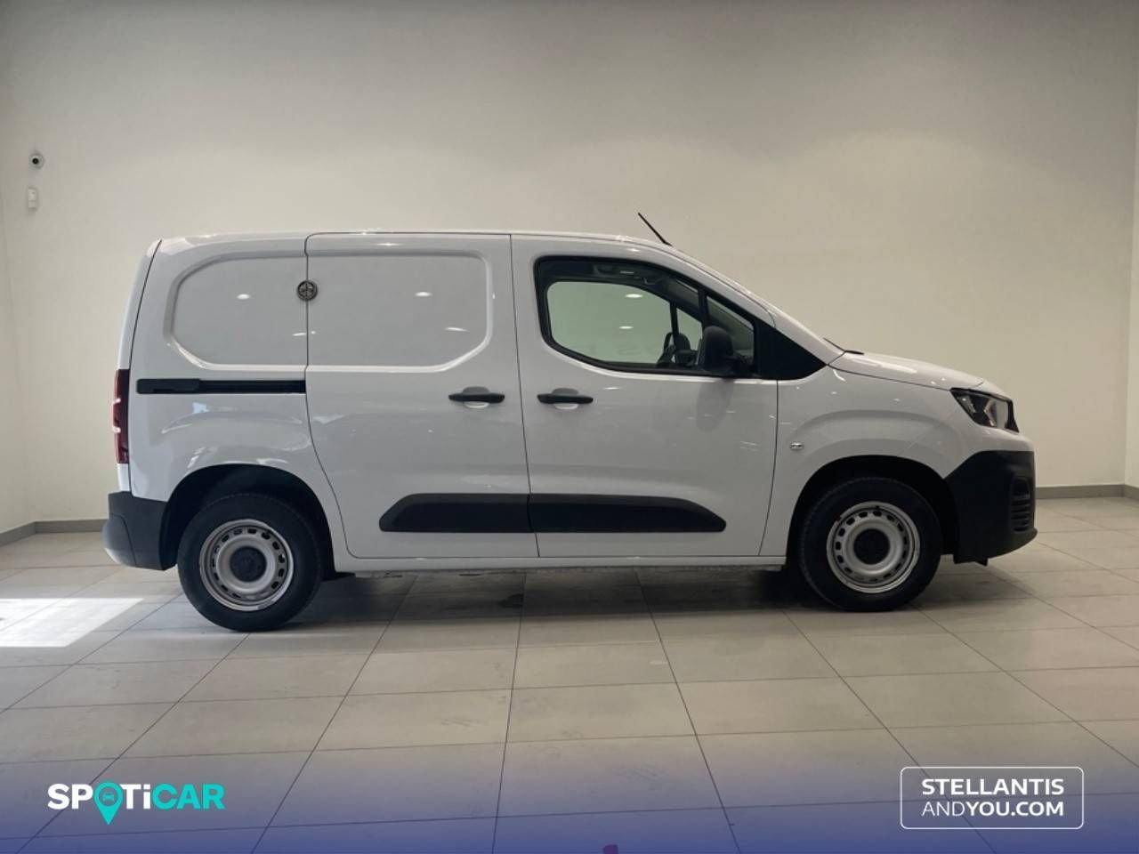 Peugeot Partner  Standard 600kg BlueHDi 96kW - 7