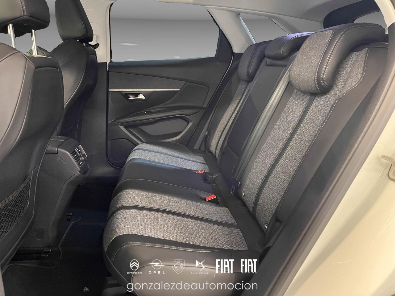 9_981f1014-ee98-4a1c-8a3b-ebae3da1e305.jpg