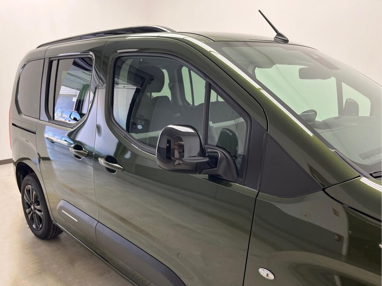 Citroën Berlingo Talla M BlueHDi 100 S&S PLUS 30