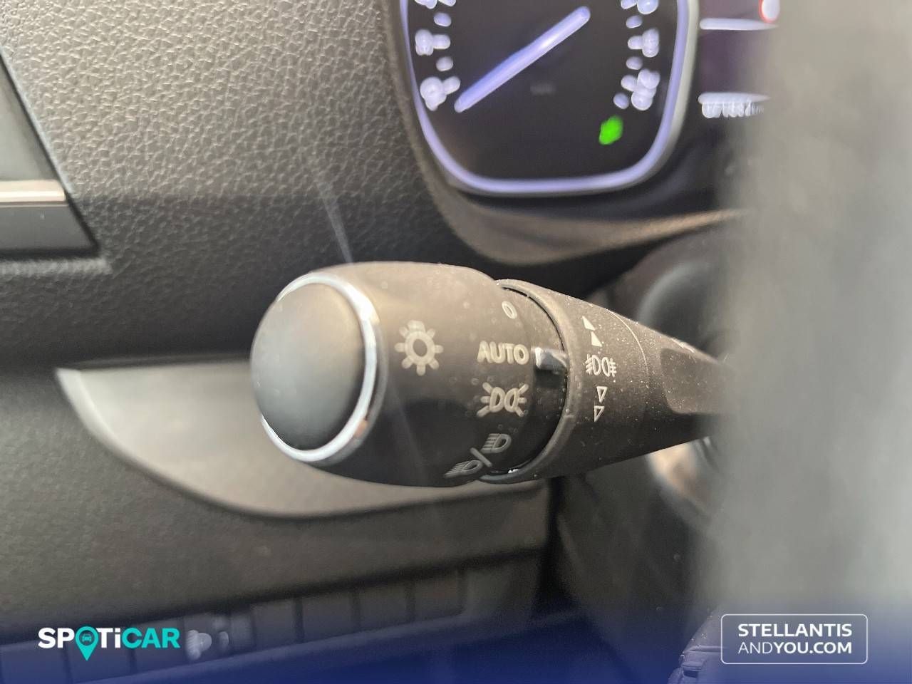 Citroën Spacetourer  Talla M BlueHDi 103KW (145CV) Feel 30
