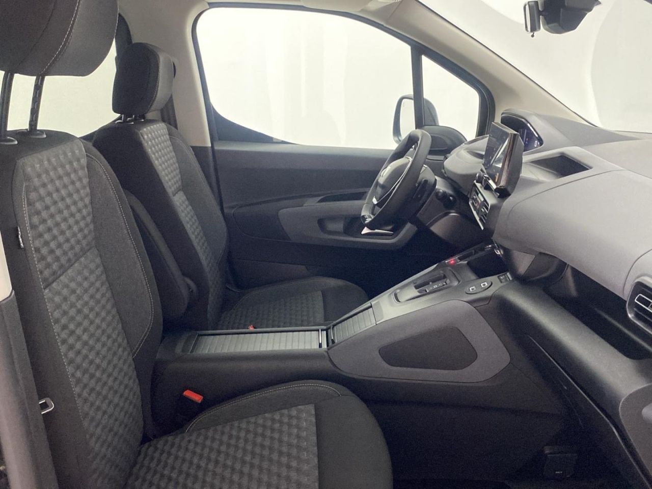 Peugeot Rifter Rifter GT BlueHDi 130 EAT8 Standard 22