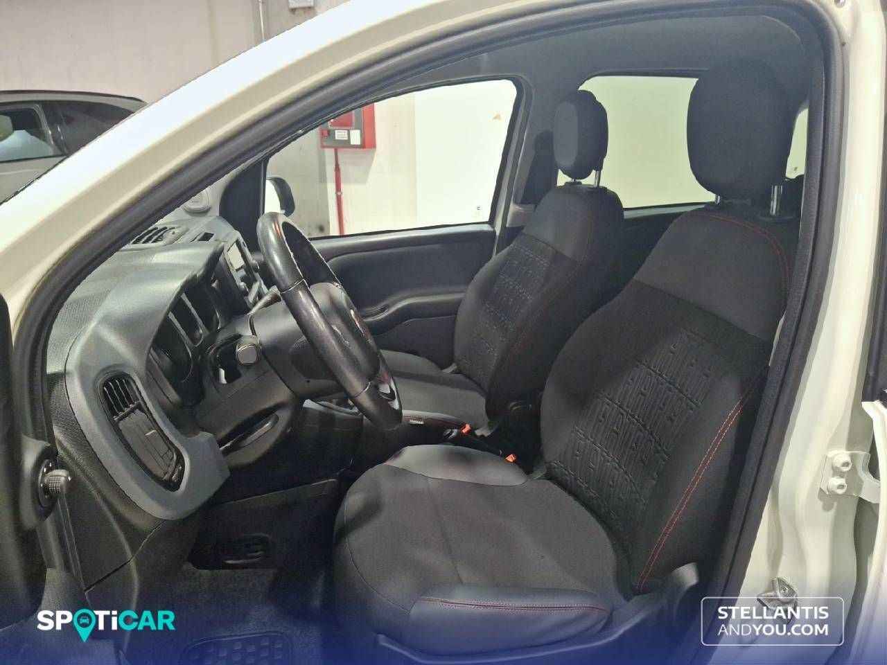 Fiat Panda  Panda  1.0 Hybrid 51kw (70CV) Cross 15