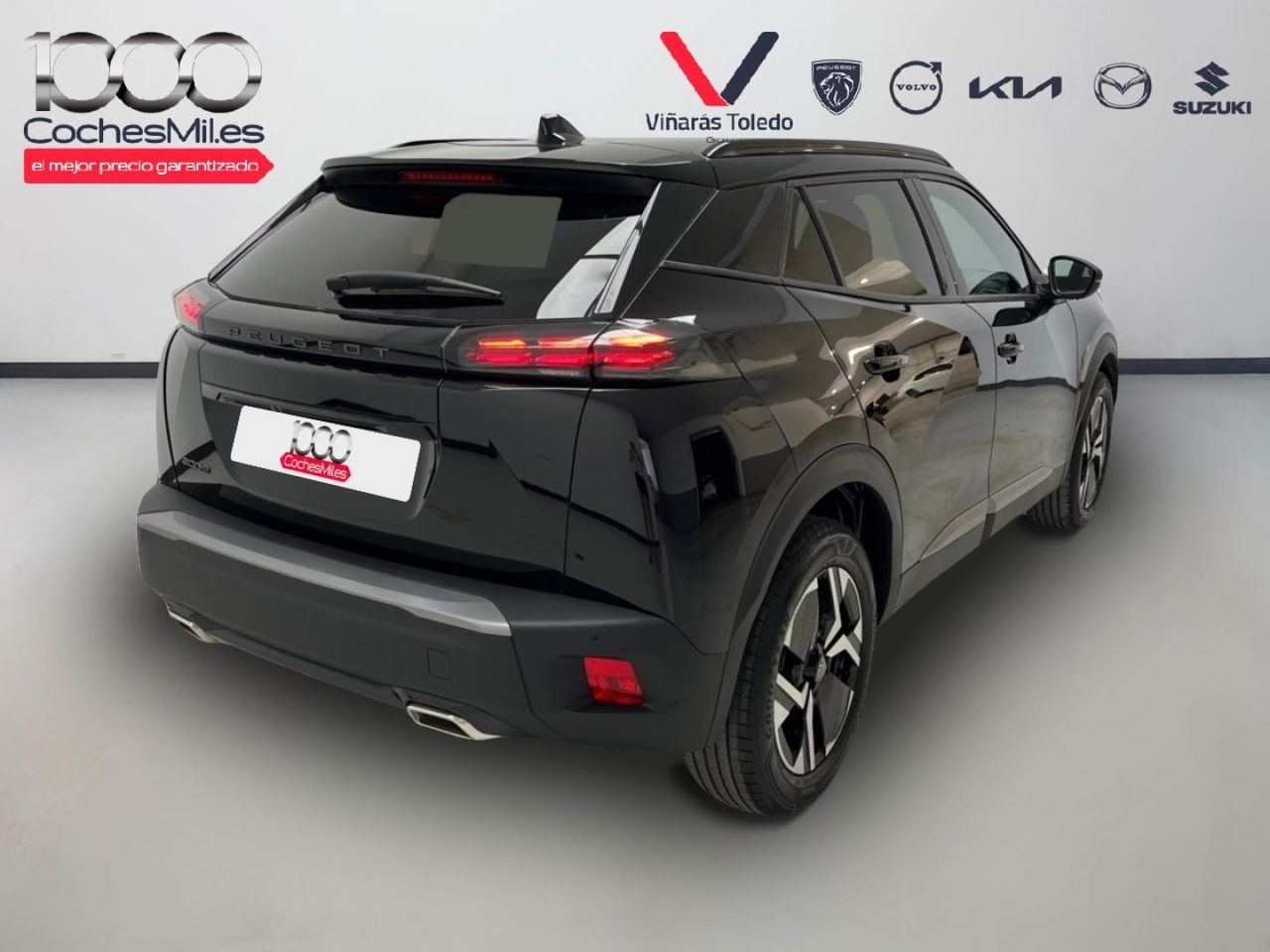 Peugeot 2008 Allure Gasolina 100 S&S 6 Vel. MAN 13