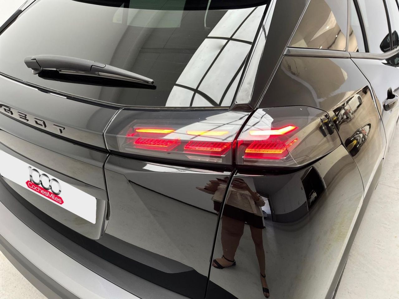 Peugeot 2008 Allure Gasolina 100 S&S 6 Vel. MAN 22