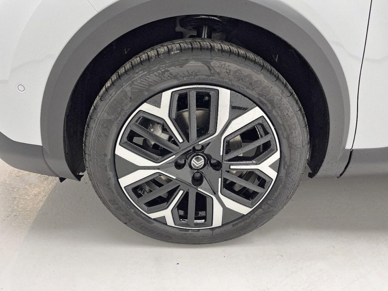 Citroën C4 Hybrid 145 ë-DCS6 Business Edition 24