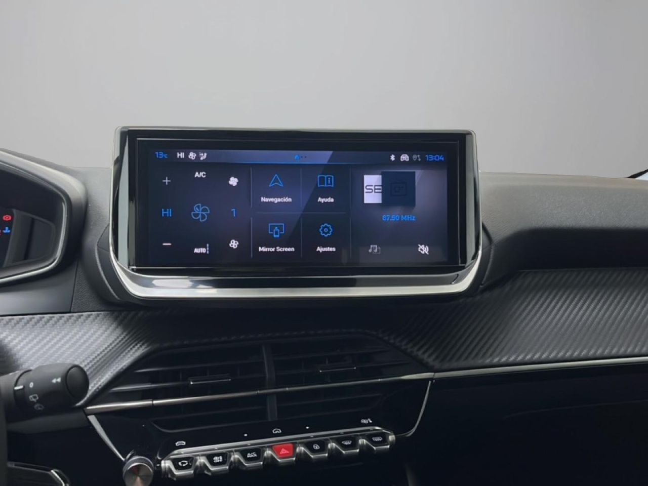 Peugeot 208 Allure HYBRID 110 eDCS6 22