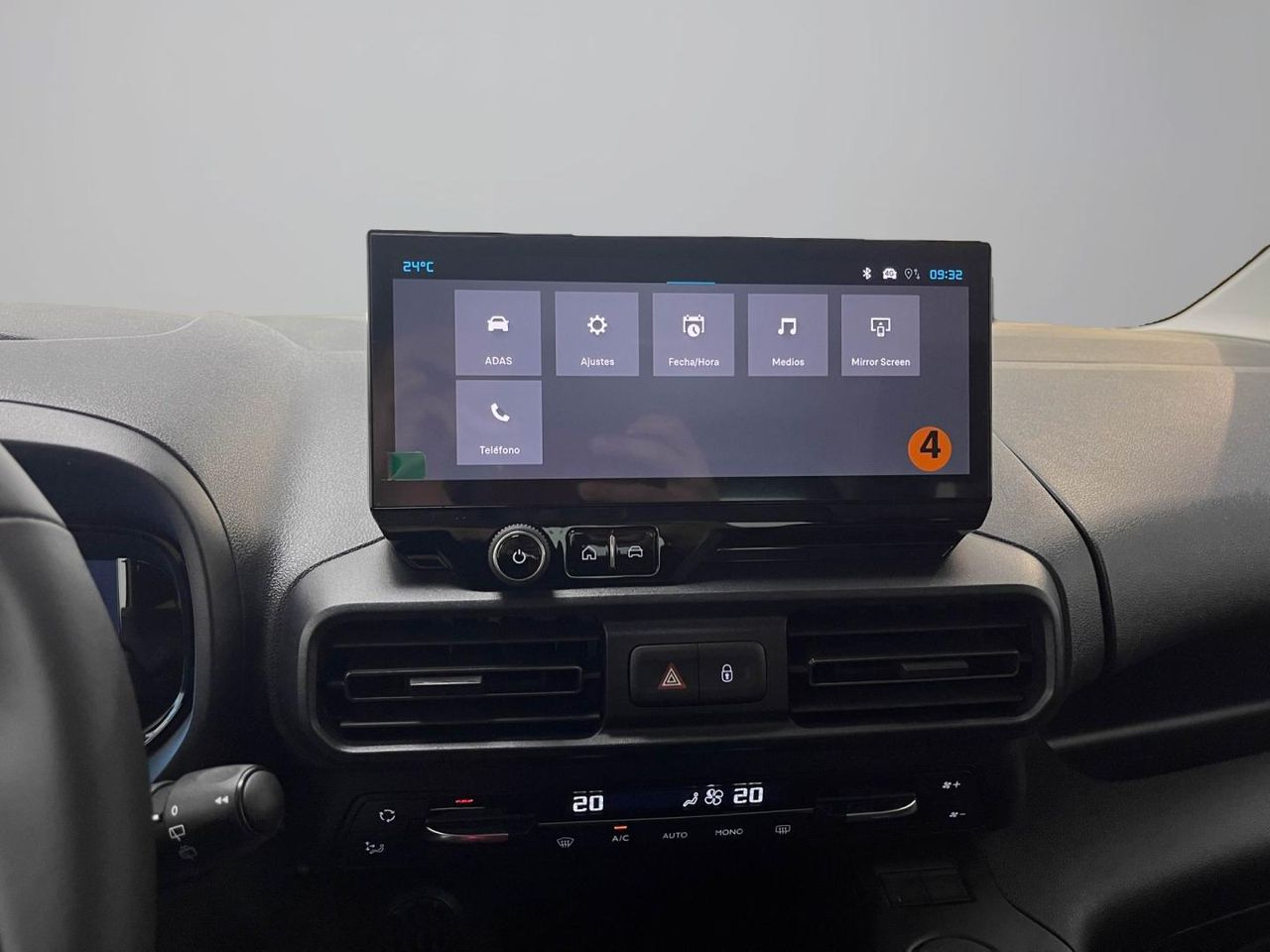 Citroën Berlingo Talla M BlueHDi 100 S&S PLUS M1 22