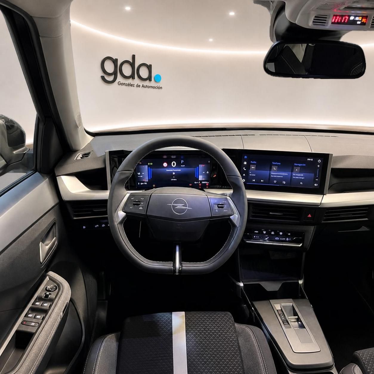 6751NCX_21.jpg